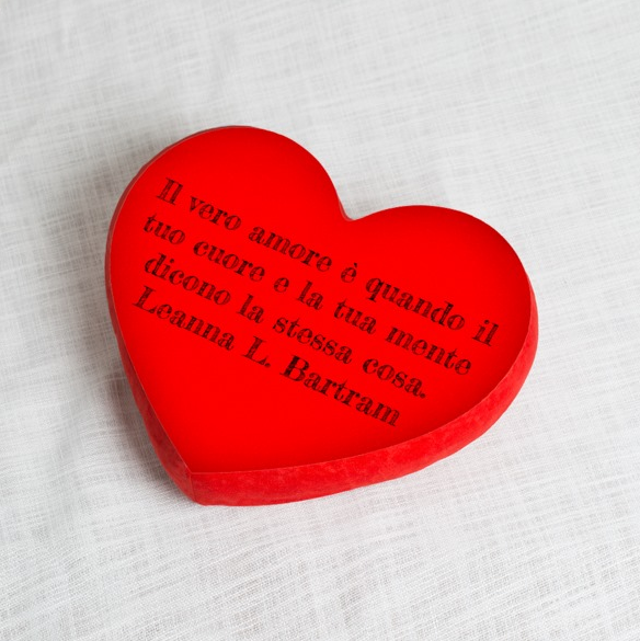 Frasi Romantiche Di Natale Per Lui.Idee Romantiche Per San Valentino Con Frasi D Amore E Aforismi